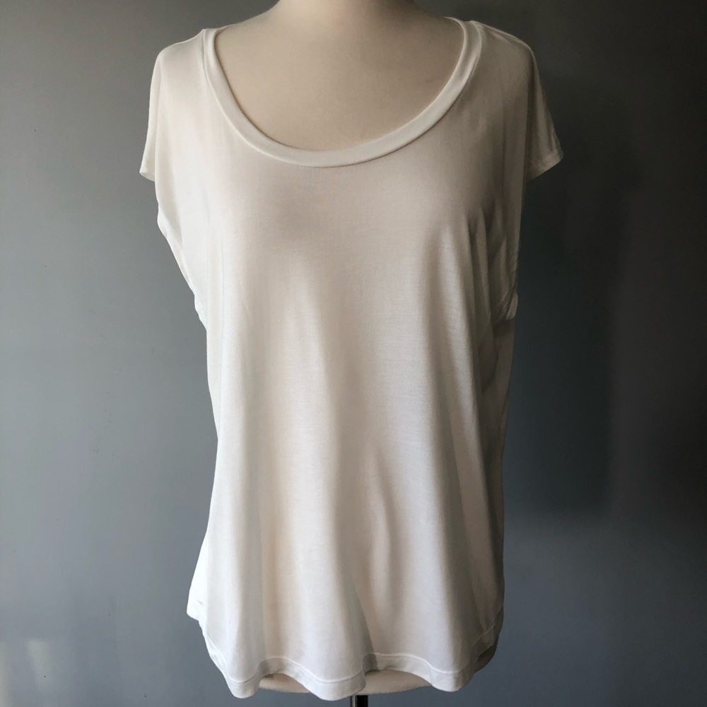 Blue Life White T-Shirt Effortless Styles Small